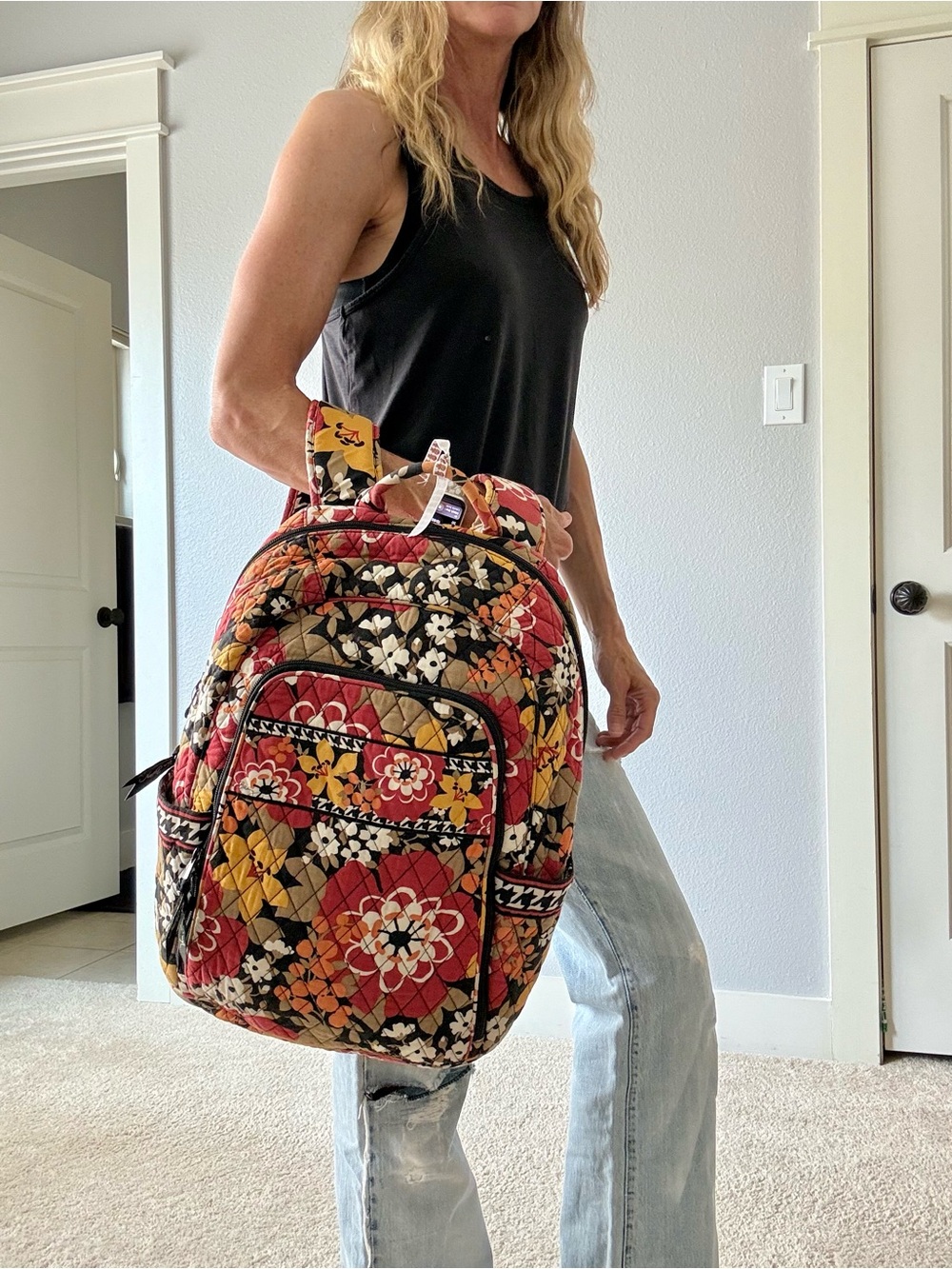 PRICED TO GO! ๐ฅ Vera Bradley Quilted Floral Backpack in Red, Yellow, Black - Picture 6 of 7